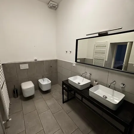 Da Noi A Guest house *