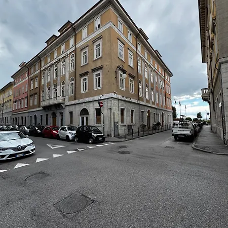 Da Noi A * Trieste