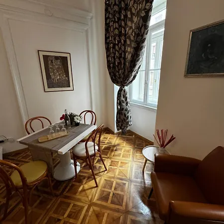 Da Noi A Guest house Trieste